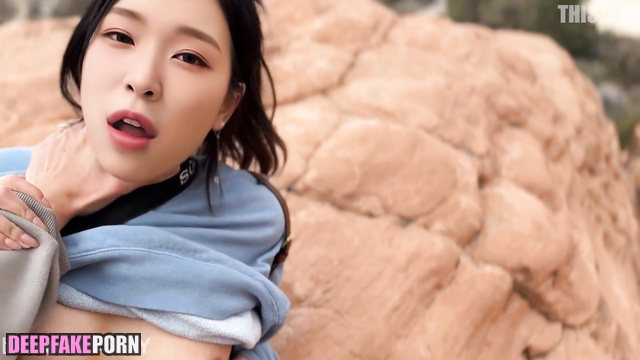 Hot Gahyeon sucks cocks for a free drives - fakeapp (가현 드림캐쳐)