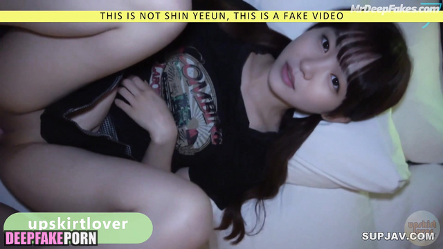 Her favorite pose is doggystyle - Shin Ye-eun real fake (신예은 연예인 섹스)