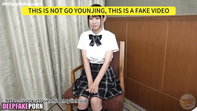 Schoolgirl trying doggystyle, Go Youn-Jung adult video (고윤정 연예인 섹스)