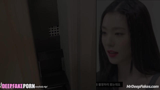 He confused totally nude 누드 Irene 레드벨벳 in the shower Red Velvet 아이린