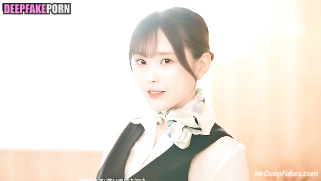 얼굴 스왑 Face swap IU 아이유 needs to relax after work in naughty company