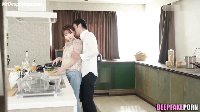 Prelude at a kitchen, Suzu Hirose 広瀬すず 本物の偽物 and guy from dating site ai