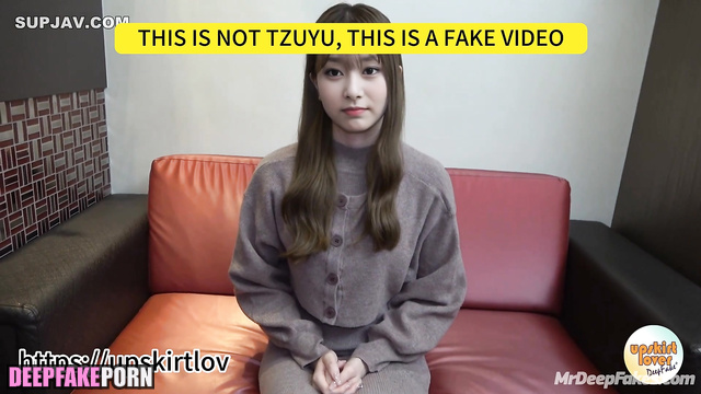 Fat fucker in mask fucked Tzuyu (トゥワイス 本物の偽物) in doggystyle / face swap