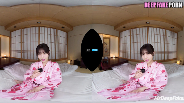 Shy japanese babe is ready for her first sex / 本物の偽物 セックスシーン