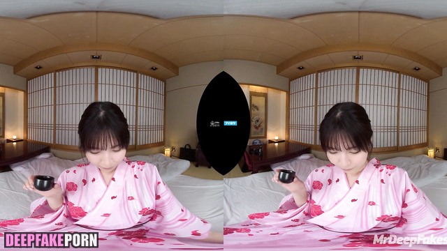 Shy japanese babe is ready for her first sex / 本物の偽物 セックスシーン