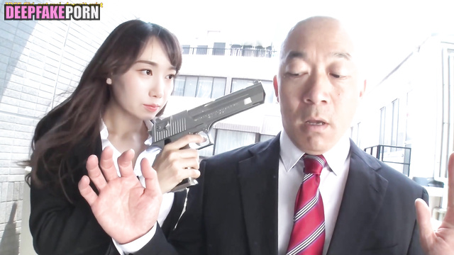 Bald criminal fucked her in all holes, Eunbi deepfake porn アイズワン 本物の偽物