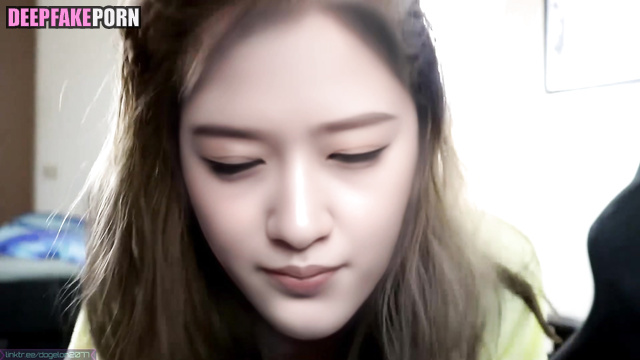 Yujin (アイズワン 本物の偽物) was fucked after her masturbation on porn [PREMIUM]