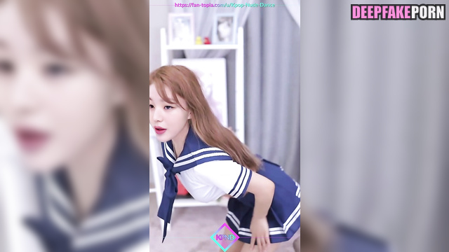 Funny dance for her bestie (Wonyoung solo deepfake video) アイヴ 本物の偽物 [PREMIUM]