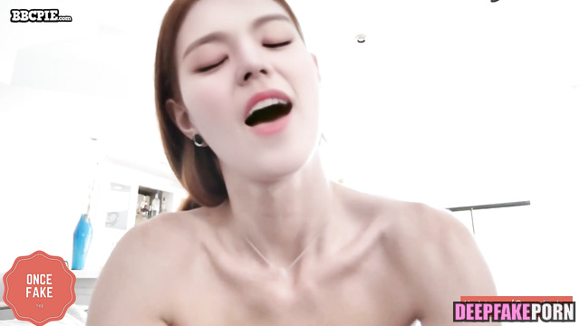 예지 있지 brunette trying black cock for the first time / Yeji fakeapp [PREMIUM]