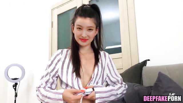 Two white cocks inside her at the same time - fake Nayeon トゥワイス 本物の偽物 [PREMIUM]