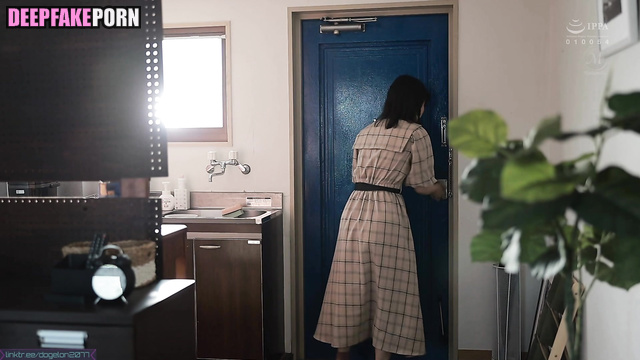 Babe with big boobs licking ass her new partner アイズワン 本物の偽物 Yujin ai [PREMIUM]