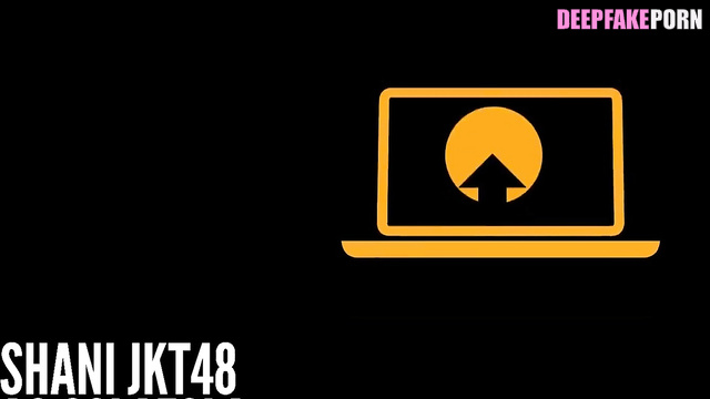 Young brunette wants blowjob シャニア・グラシア 本物の偽物 Shania Gracia real fake