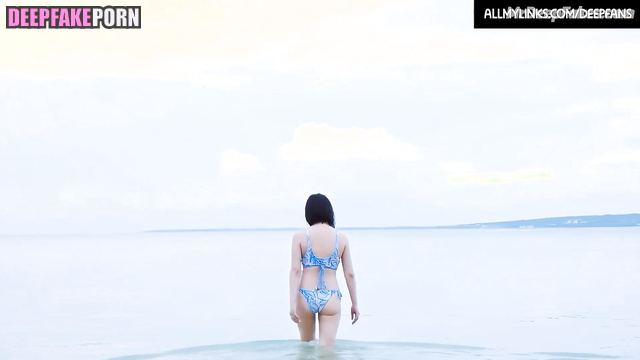 アイズワン セックスシーン brunette wants you near the ocean / Chaewon face swap