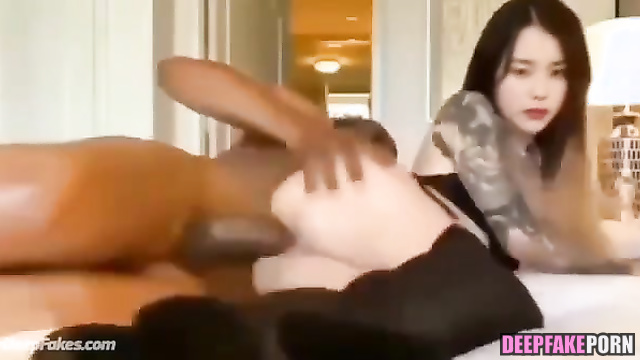 Skinny asian star and slutty black prince / IU (아이유 딥 러닝 프로그램) real fake