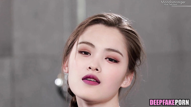 Asian girl has a hard time sucking black cock, fakeapp Ryujin (류진 있지) [PREMIUM]