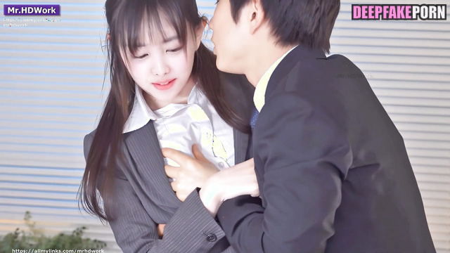 Hot seducing in the office / Nayeon in hot fake video - トゥワイス セレブのセックス