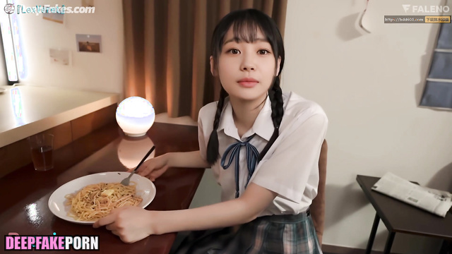 Cool blowjob after ramen eating - (지한 위클리) Jihan in pov adult tapes