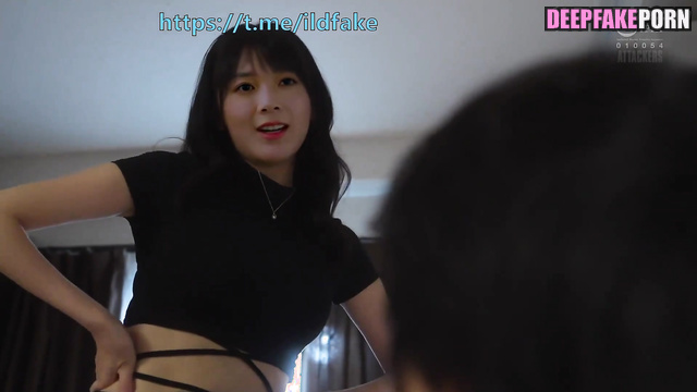 Chinese star 陈瑶 Chen Yao made me very horny with her underwear 中国人