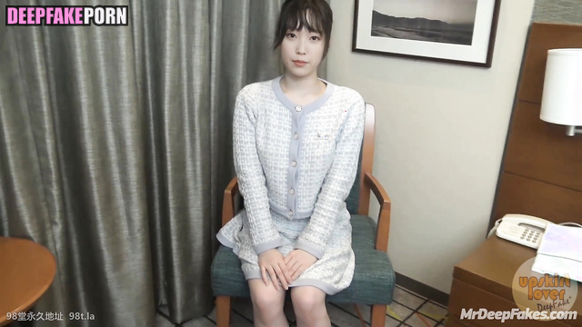 열정적 섹스 Passionate sex with guy mask made IU 아이유 cum the hardest