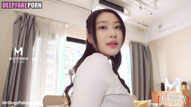 キムミンジュ Sexy idol Minju shakes her butt on dick アイズワン IZ*ONE セクシーアイドル