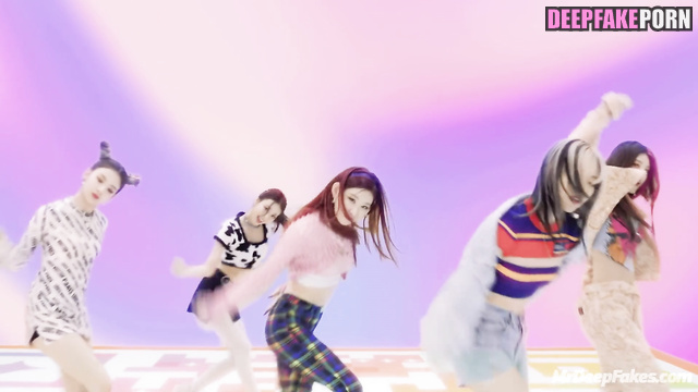 ITZY babes love sex more than anything else - 있지 가짜 연예인 포르노 pmv face swap