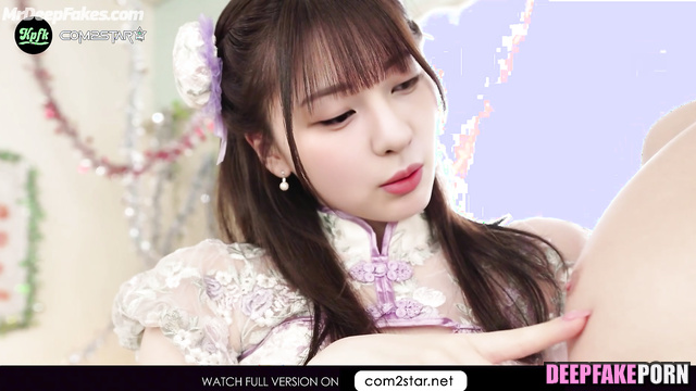 (배이 엔믹스) Bae flirting with nipples her boyfriend - deepfake video