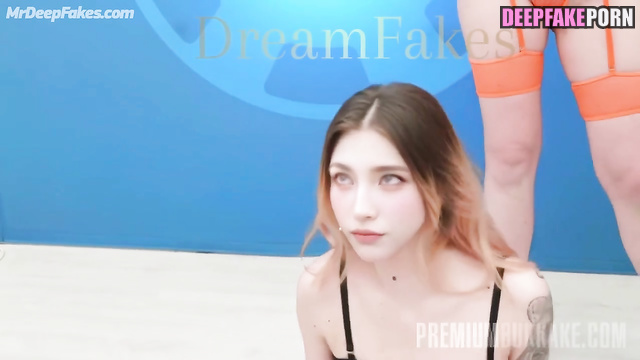 Whore in leather getting sperm in mouth (조미연 딥 페이크 에로틱) Miyeon fakeapp