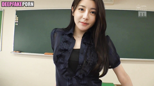 From theory to practice-迪丽热巴 Dilireba is the hottest teacher of 性别 sex education [PREMIUM]