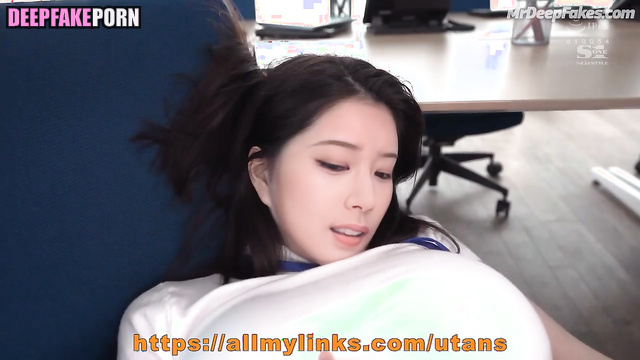 Boss wants to cum on her huge boobs under t-shirt トゥワイス ポルノ Tzuyu fakeapp