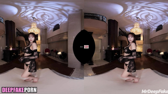 Sexy demonstrating short dress on camera, ai Nanase Nishino 西野七瀬 乃木坂46