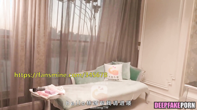 She saw his erection and was confused, fake Lin Chi-ling (林志玲 性爱场面)