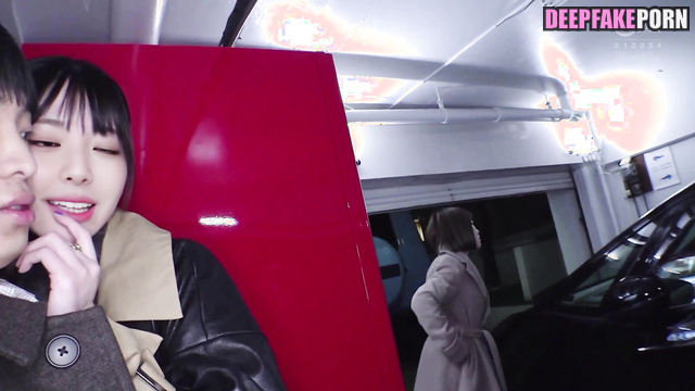 She fucking leaning against the car / 유나 있지 Yuna deep learning program [PREMIUM]