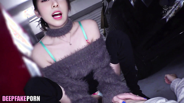 She fucking leaning against the car / 유나 있지 Yuna deep learning program [PREMIUM]