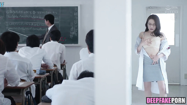 Deepfake 智能換臉 高圆圆 Gao Yuanyuan waited when the lecture will end to suck my cock