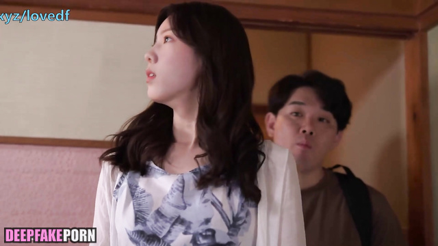 Taxi driver and Sabrina Zhuang 庄达菲 went naughty after ride celebrity sex 名人性爱