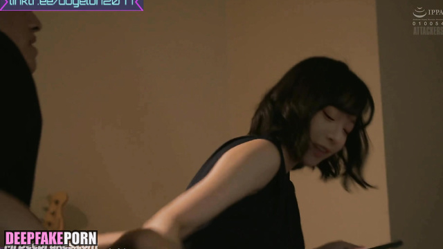 ニュージーンズ NewJeans Hanni has sex 性別 both with boyfriend and his father