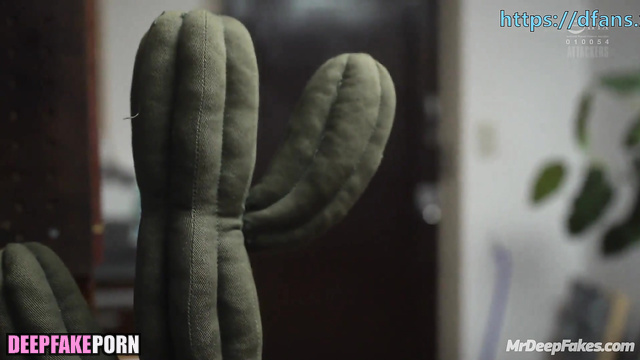 She promised him sex for cunni but deceived him 唐嫣 真假的 Tiffany Tang A.I.