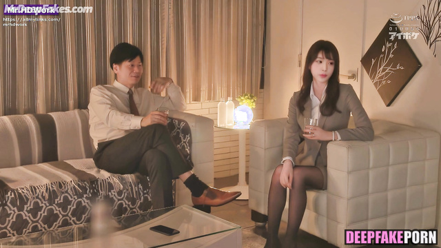 Brunette moaning when you fucking her in doggystyle, fake Wonyoung アイヴ 性別