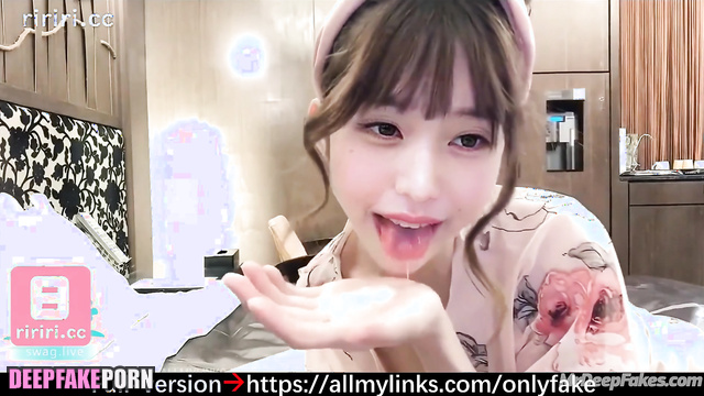 Skinny Wonyoung アイヴ ディープフェイク masturbating on high heels, deepfake video