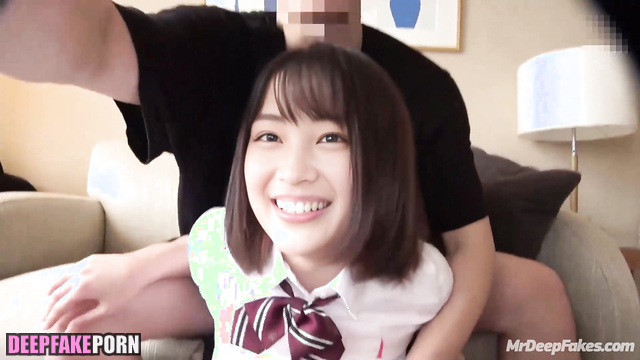 広瀬すず 偽の有名人のポルノ Suzu Hirose enjoying ass licking in doggystyle, face swap