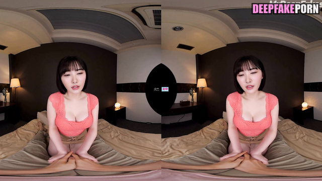 VR Japanese girl wants to dance erotic dances for u 深層学習プログラム deep learning program