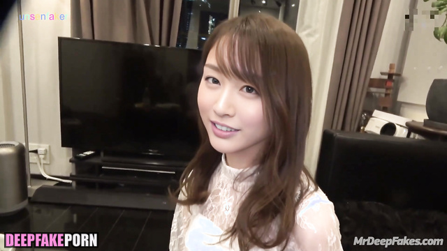 She always smiles during sex / Elina Arai (新井 恵理那 情熱的なセックス) face swap