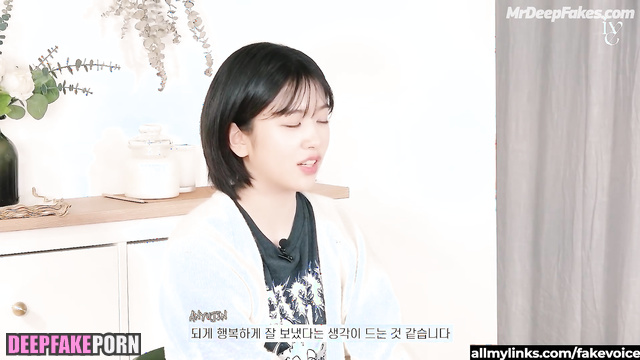 Her ass lost her virginity that night / Yujin アイズワン ディープフェイク face swap
