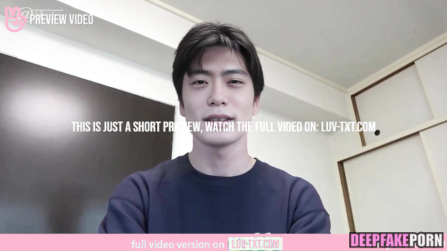 This boy loves undressing for you / Jaehyun NCT face swap 재현 딥 러닝 프로그램