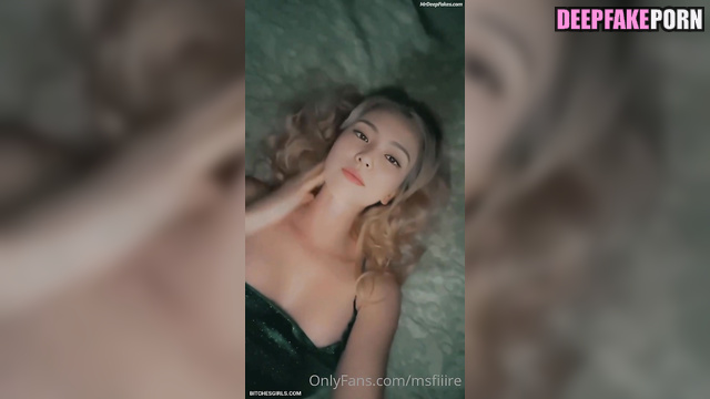 Nude Jennie BLACKPINK showing her big boobs (누드 제니 블랙핑크 젖가슴)