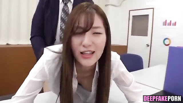 Seulgi Red Velvet: doggy style porn in the office (슬기 레드벨벳 엎드리다 포르노)