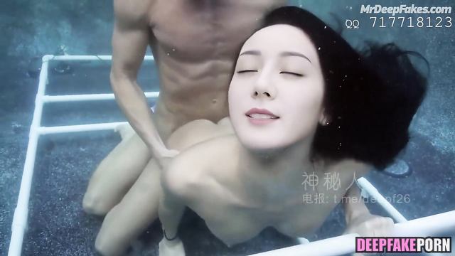 Underwater doggy by deepfake Dilraba Dilmurat // 智能換臉 性别 迪丽热巴 迪力木拉提