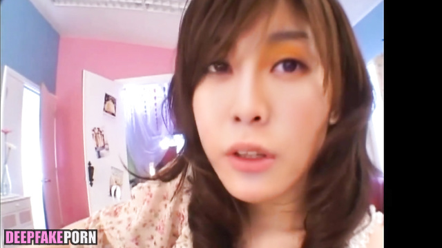 FAKE porn / passionate sex tape of nasty Dayuan riding dick (假色情片 大元 性别)