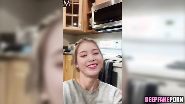 Cum is her favorite treat / IU (아이유 스마트한 얼굴 변화) internet celebrity [PREMIUM]