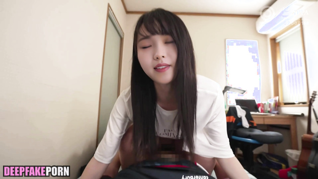 Boyfriend cumed her flat belly, Karina internet celebrity 카리나 에스파 / [PREMIUM]